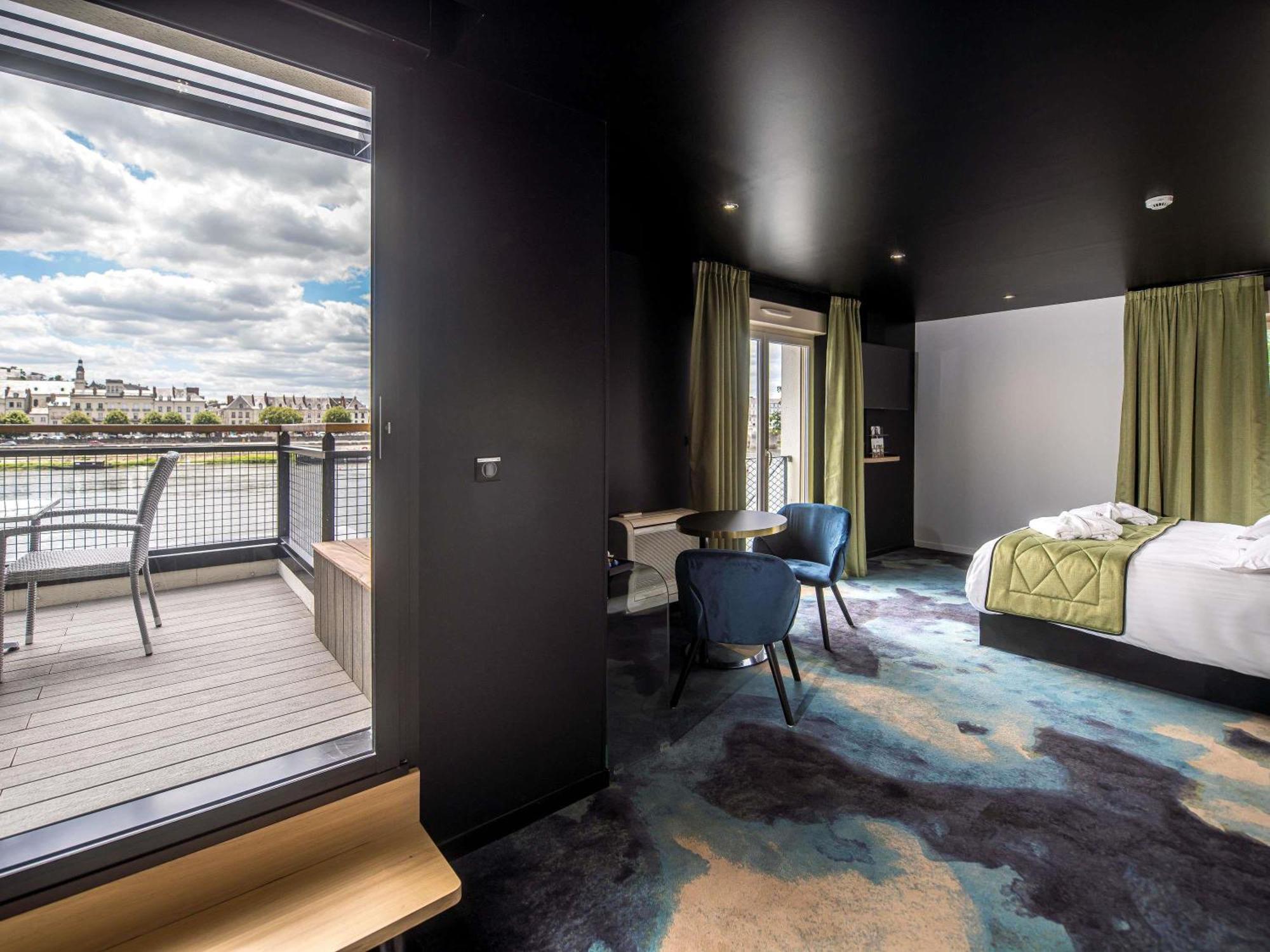 Mercure Bords De Loire Saumur Exterior foto